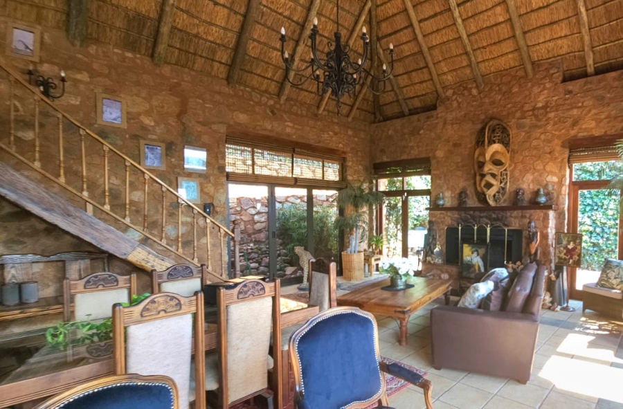 3 Bedroom Property for Sale in Kosmos North West